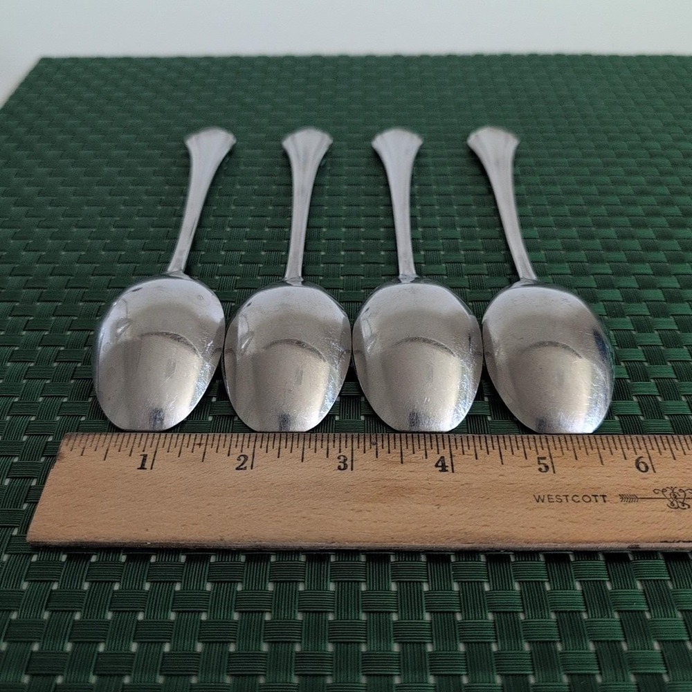 Oneida BANCROFT Place Oval Soup Spoons USA Flare Tip Glossy Lot Set of 4 - Picture 5 of 8